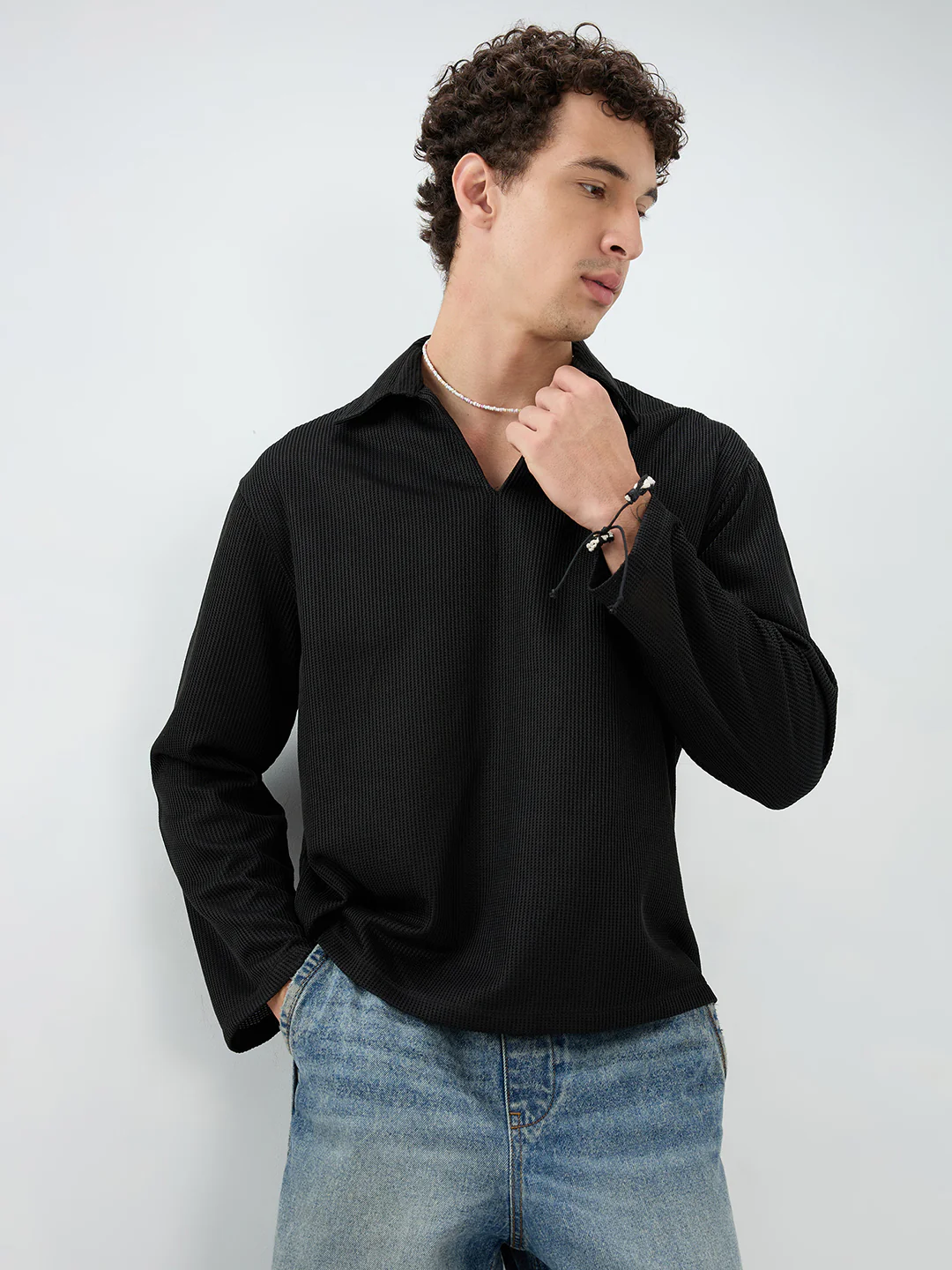 Black Refined Textured Knitted Oversized Polo Shirt - Image 2