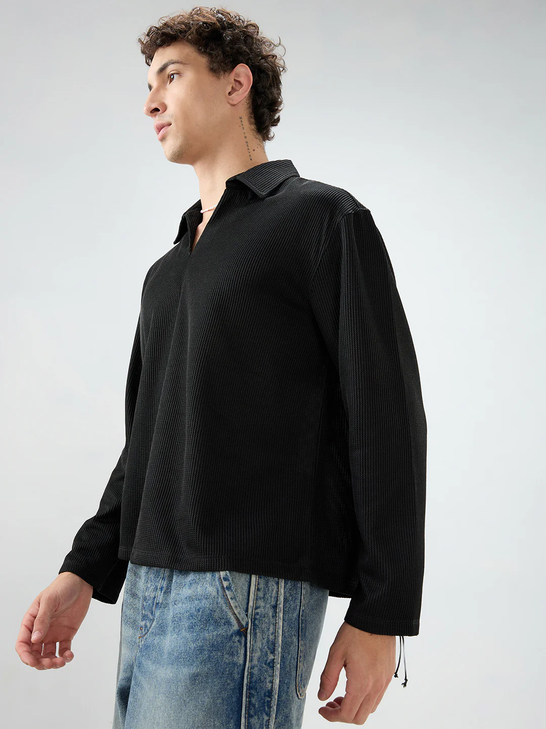 Black Refined Textured Knitted Oversized Polo Shirt - Image 6