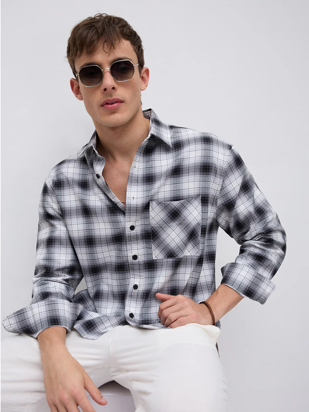 Black & White Tartanique Checked Boxy Fit Crop Shirt - Image 2