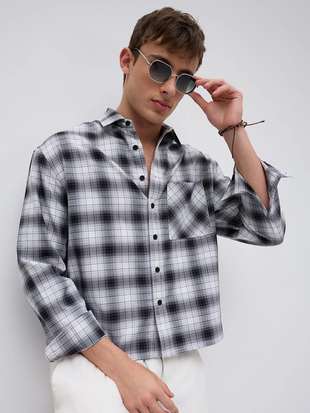 Black & White Tartanique Checked Boxy Fit Crop Shirt - Image 4