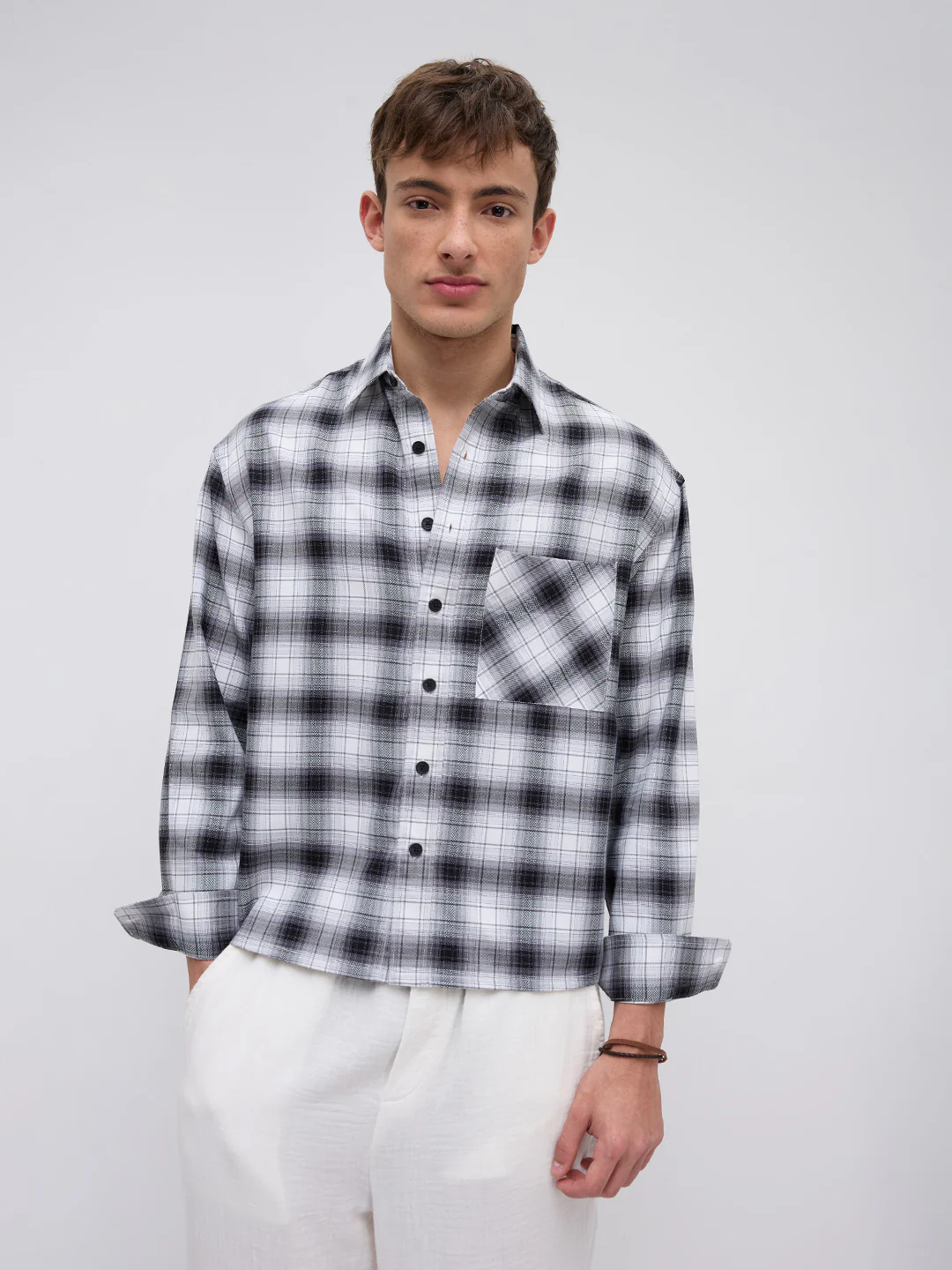 Black & White Tartanique Checked Boxy Fit Crop Shirt - Image 5