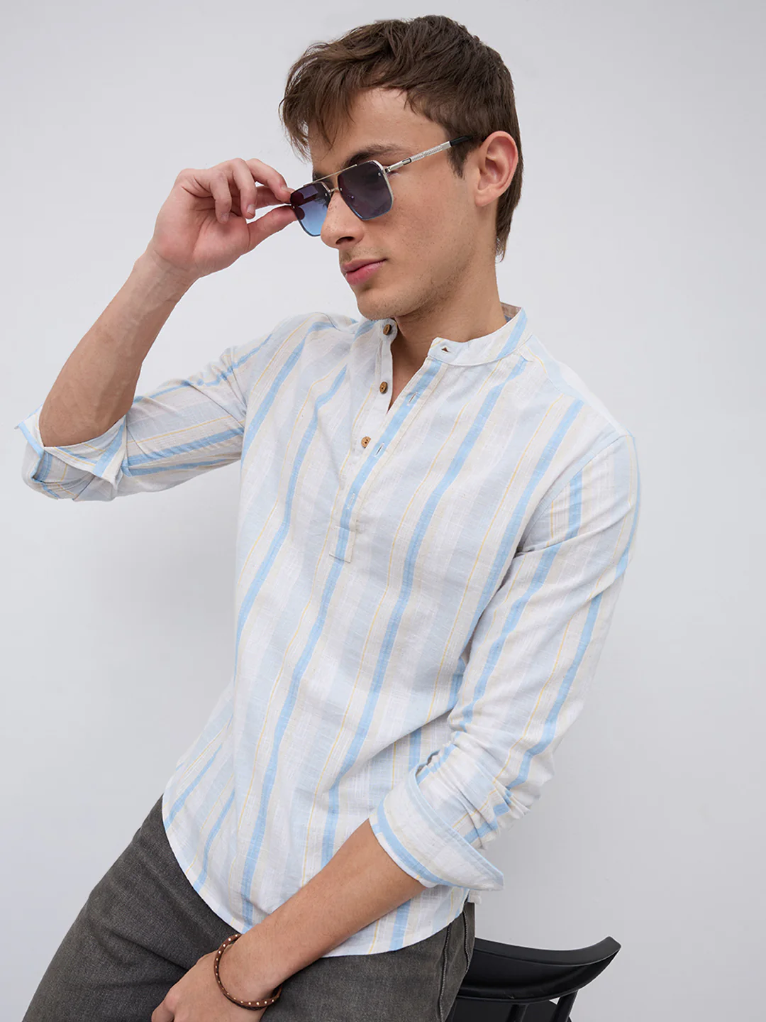Blue Haze & Grey Vertical Stripe Kurta - Image 2