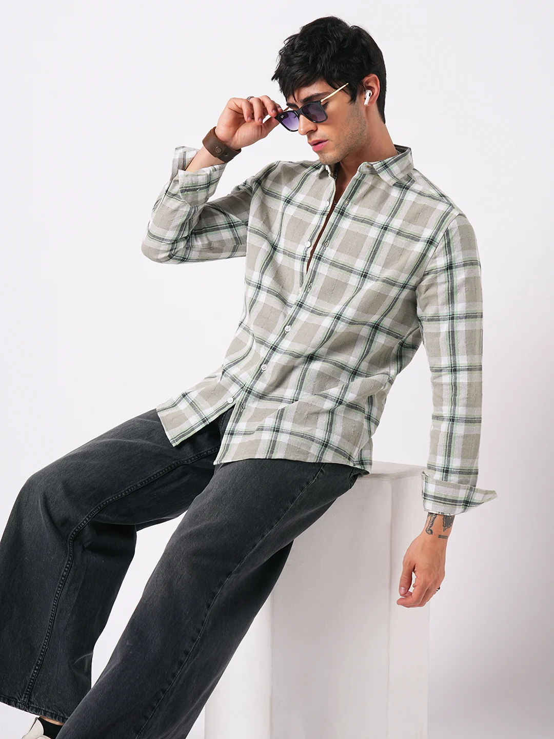 Premium Cotton Burlap Grey & Navy Plaid Checks Textured Shirt - Image 8