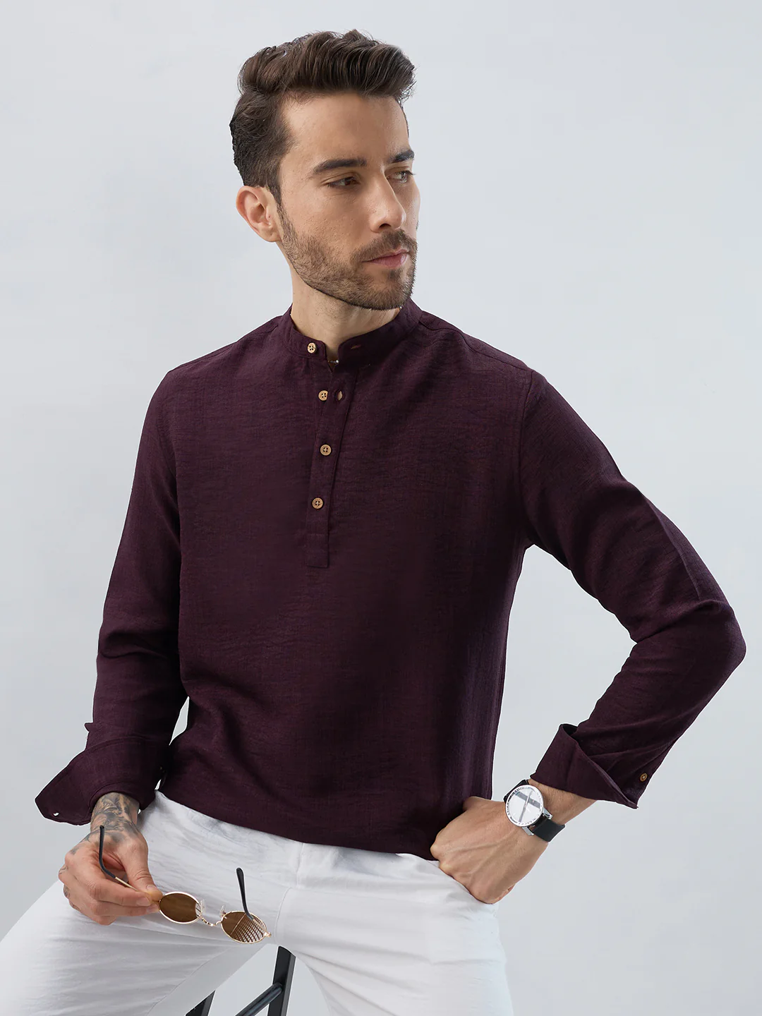 Elegant Slub Textued Plum Kurta - Image 4