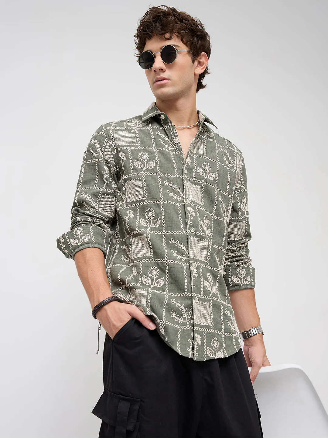 Olive Artisan Frame Embroidered Slub Shirt - Image 4