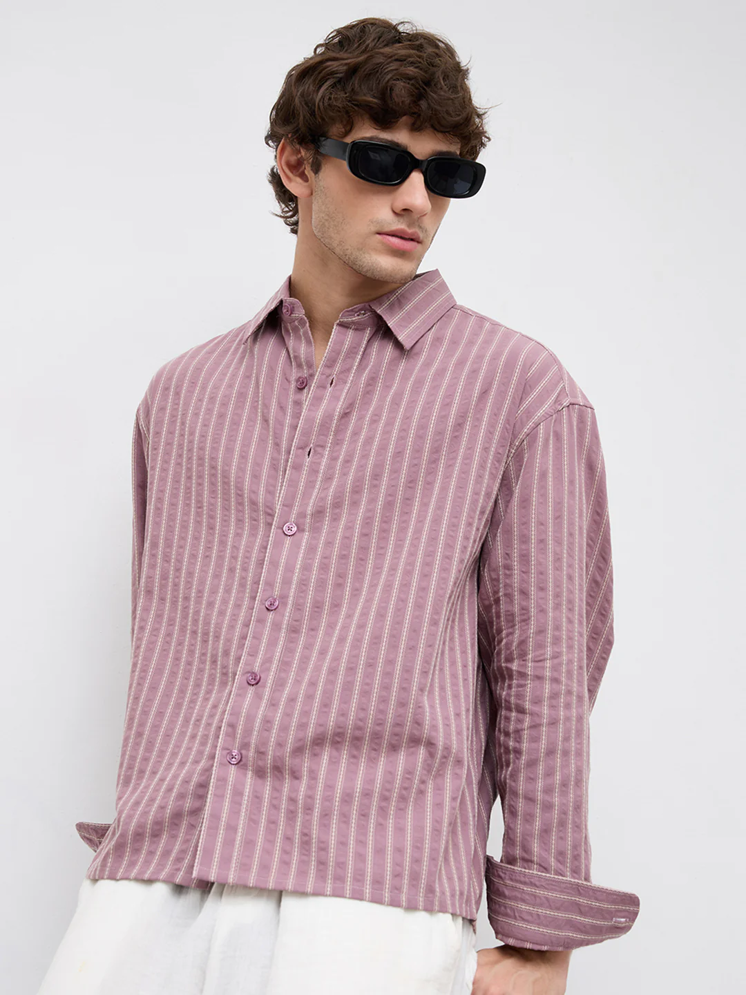 Raspberry Glace Seersucker Contrast Embroidered Boxy Fit Crop Shirt - Image 2