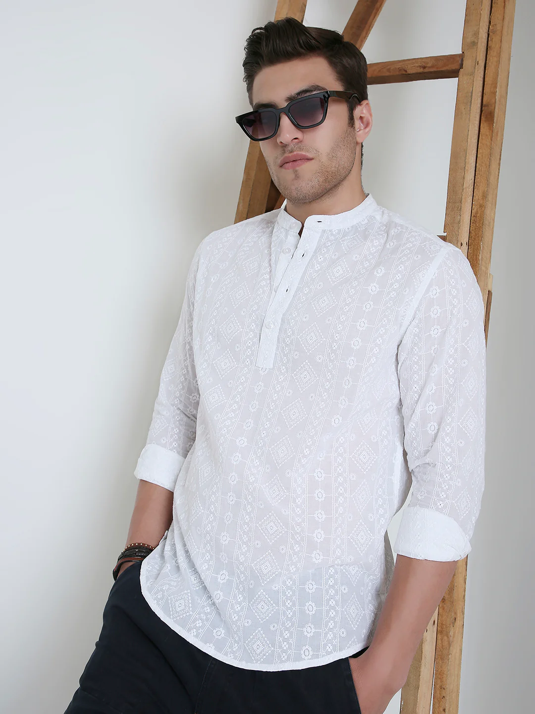 Snow White Floral Embroidered Kurta