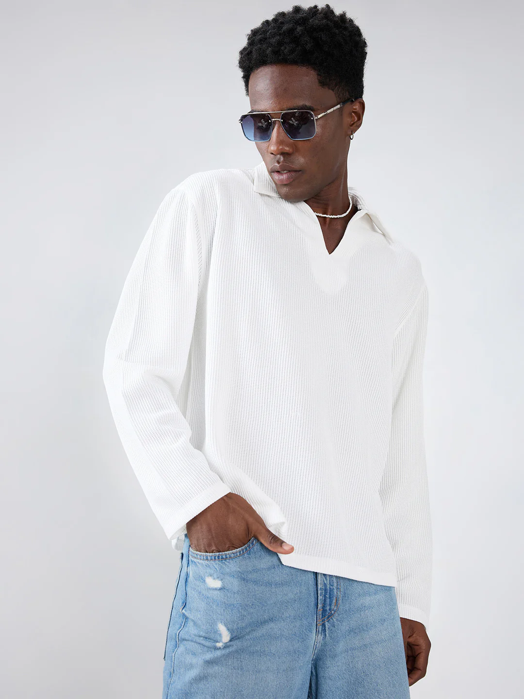 Snow White Refined Textured Knitted Oversized Polo Shirt - Image 4