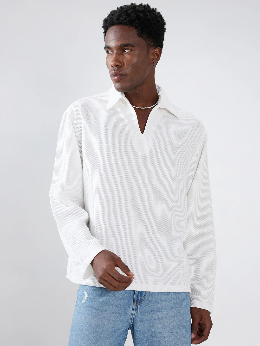 Snow White Refined Textured Knitted Oversized Polo Shirt - Image 5