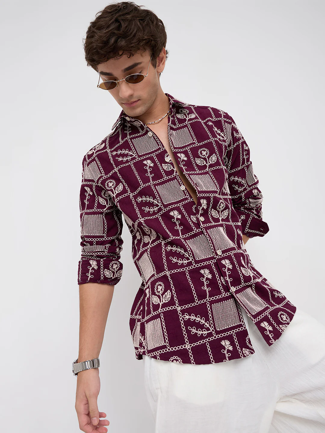 Wine Floral Frame Embroidered Slub Shirt - Image 4
